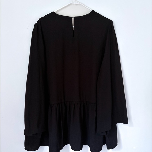 Pomander Place Carlota Peplum Blouse. Black size XXXL - Picture 5 of 9
